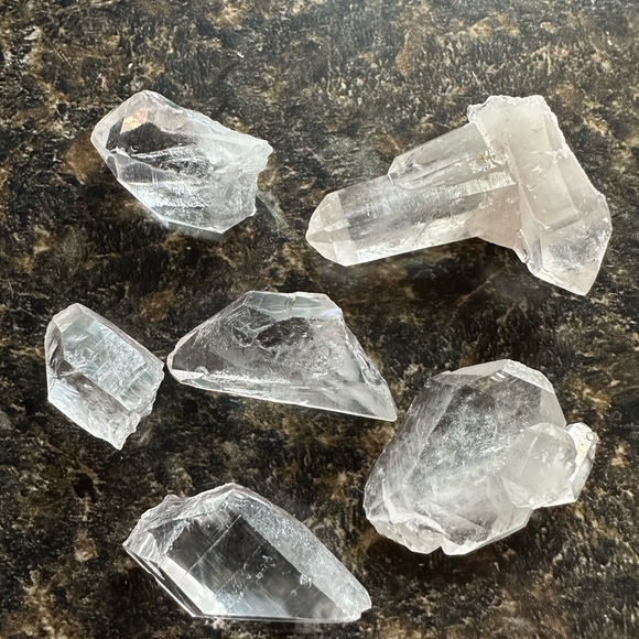 Arkansas Clear Quartz Crystal Set - Picture 1 of 2